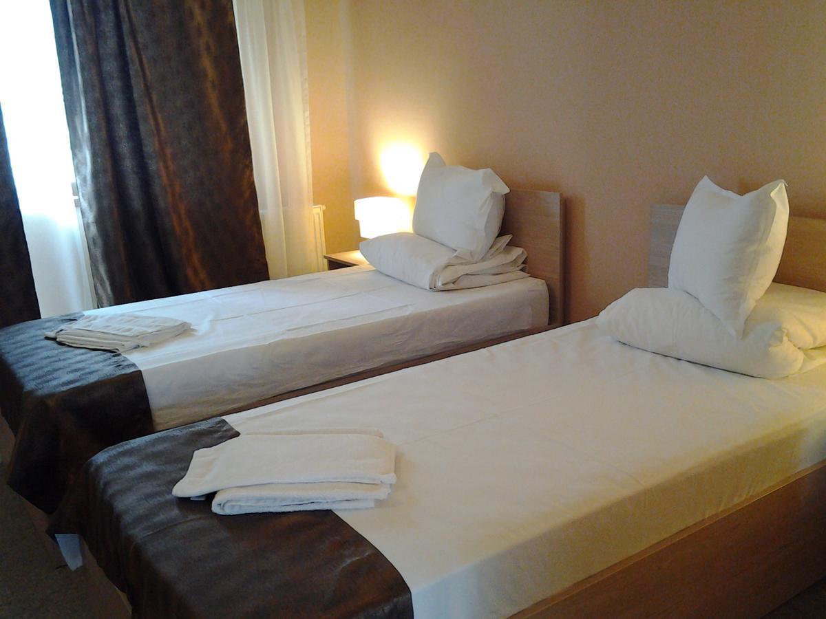 Hostel Nova Route Нэводари Экстерьер фото